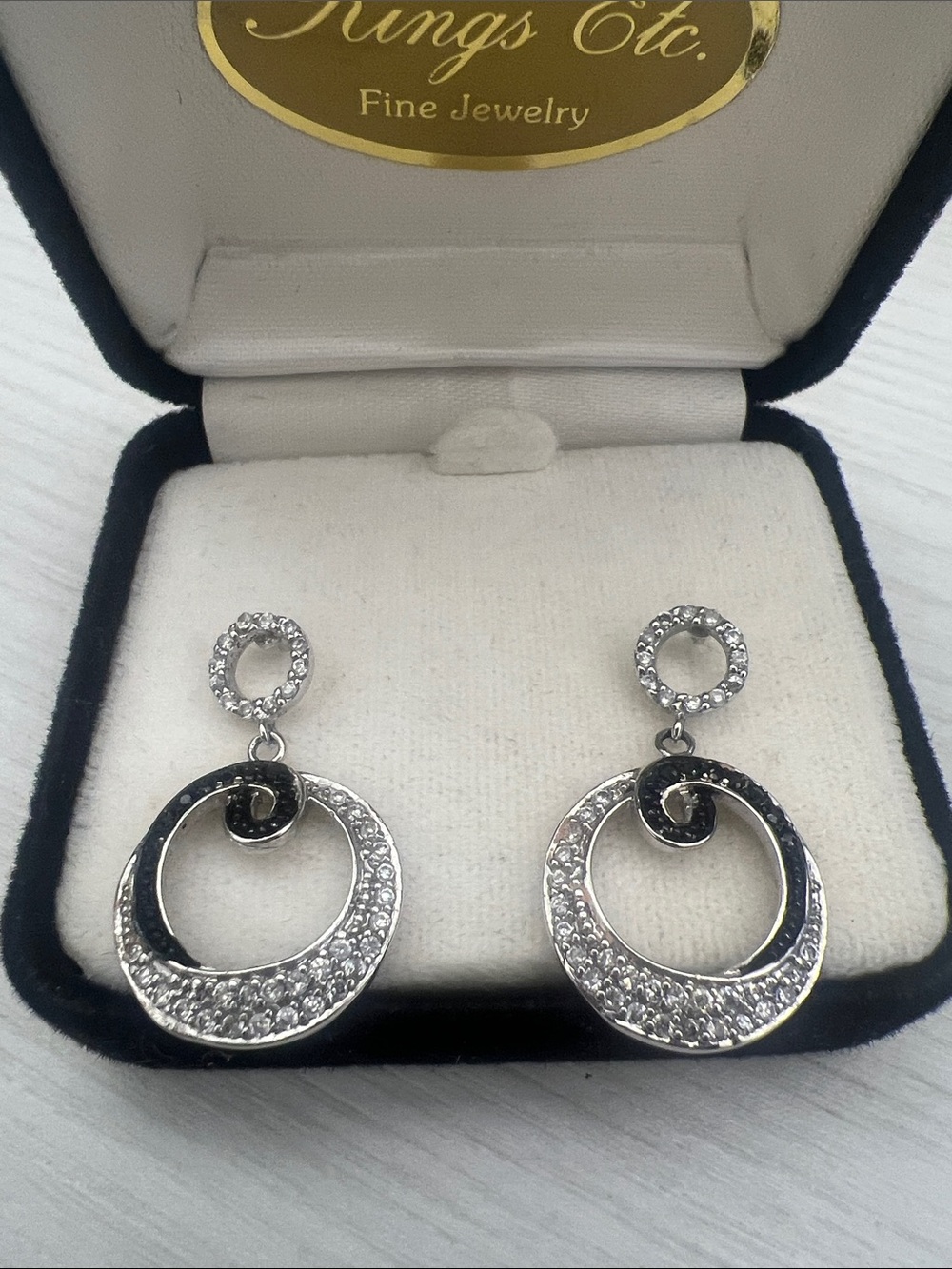 Rings Etc. Sterling Silver Crystal Double Circle Drop Earrings